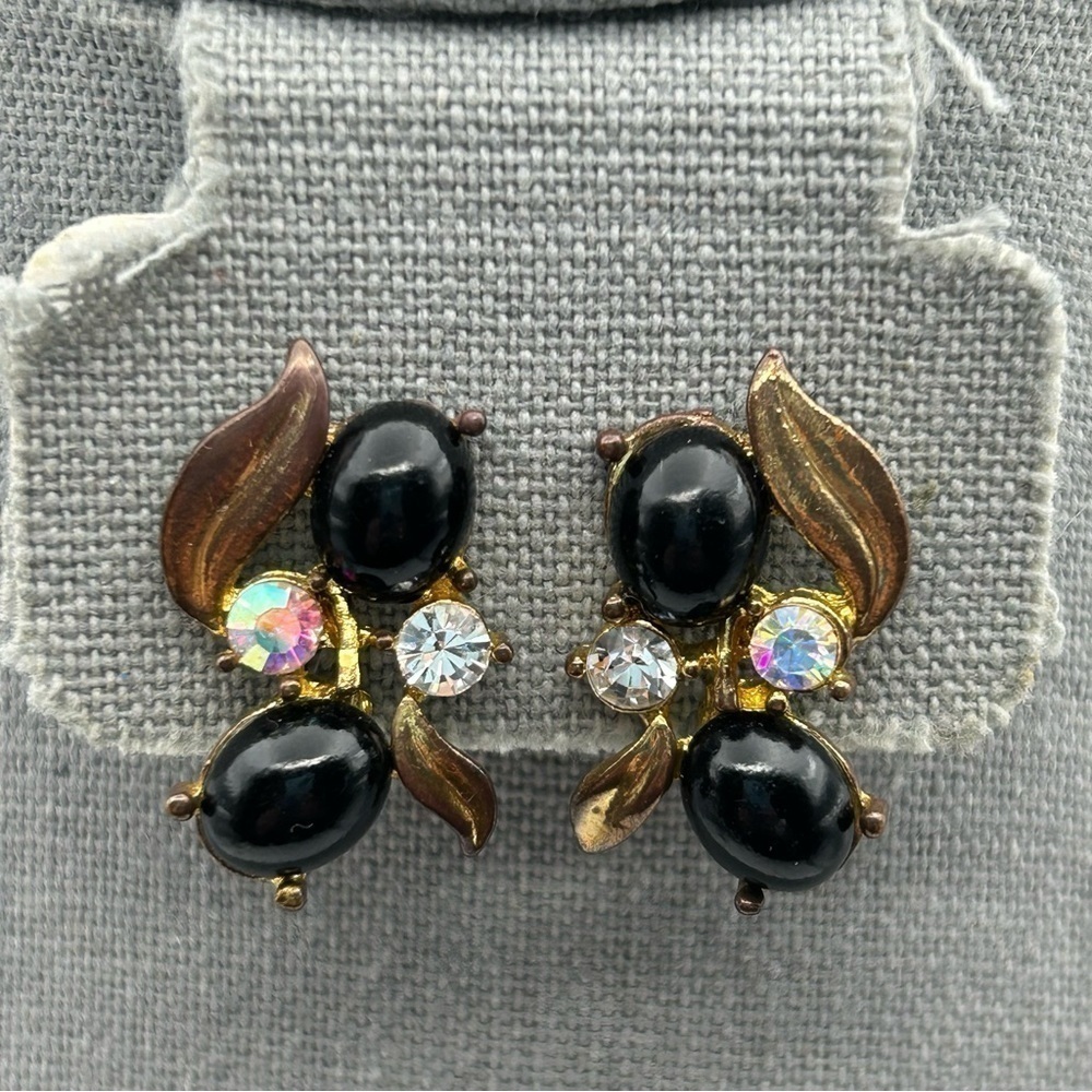 Vintage Black Stone Cluster Clip On Earrings with Brown Leaves and Rhinestones